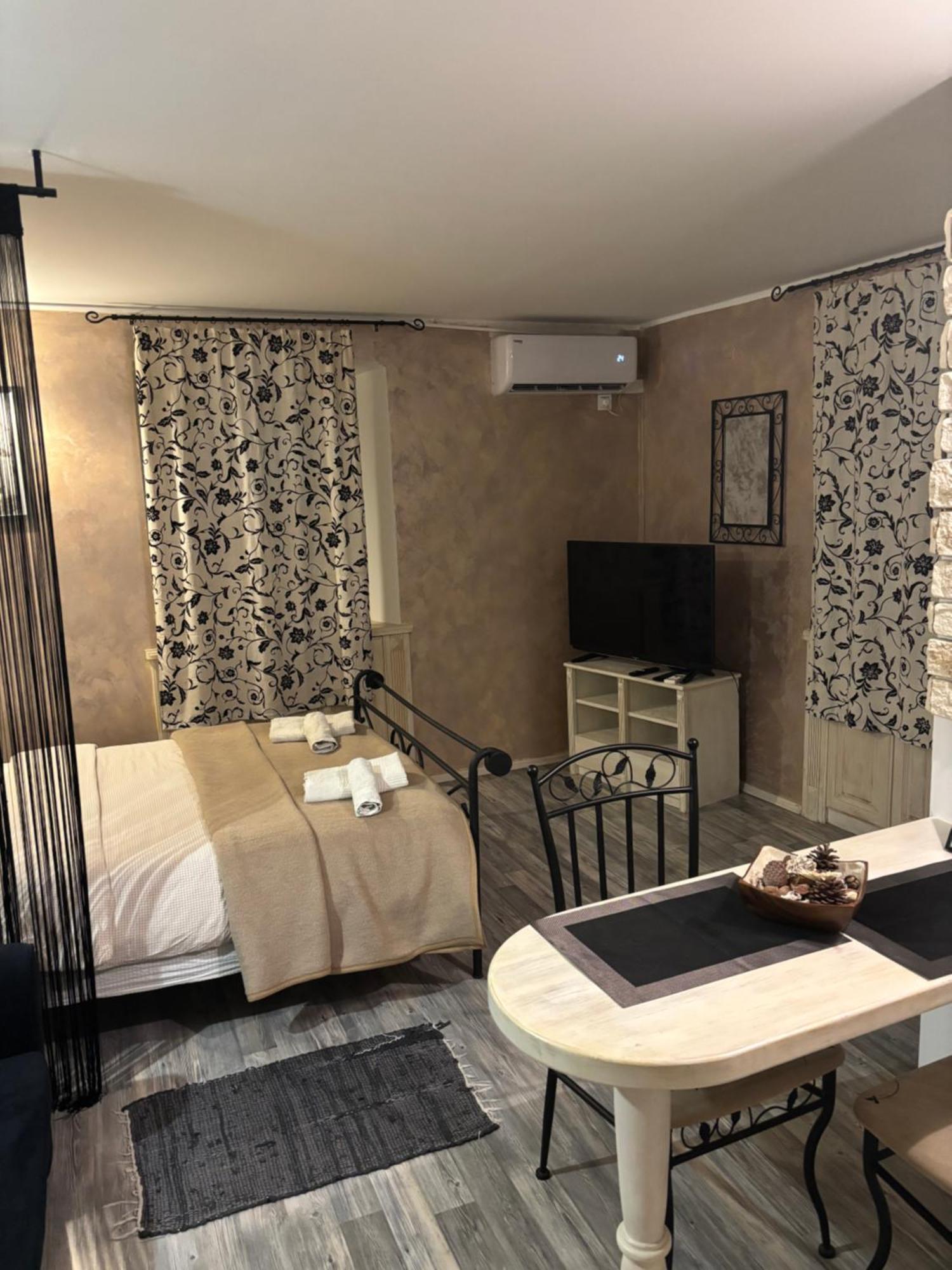 Old Town Apartment 希贝尼克 外观 照片